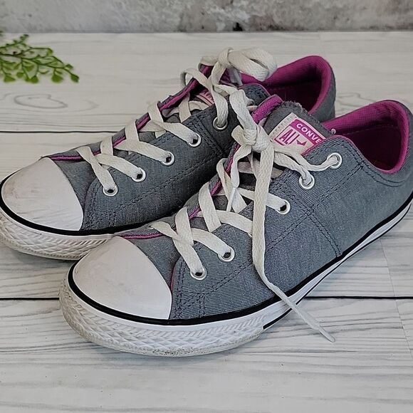 Converse All Star Chuck Taylor Low Top Sneakers Gray and Pink Size 5 Junior - Picture 9 of 9